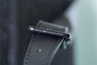 Franco Shops - Louis Vuittons  - 10022