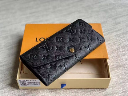 Franco Shops - Louis Vuittons  - 15379