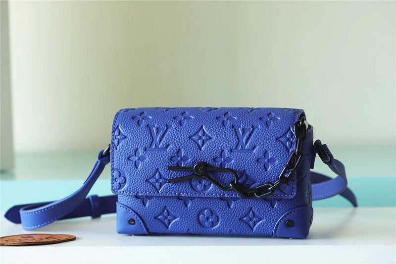 Franco Shops - Louis Vuittons  - 9918