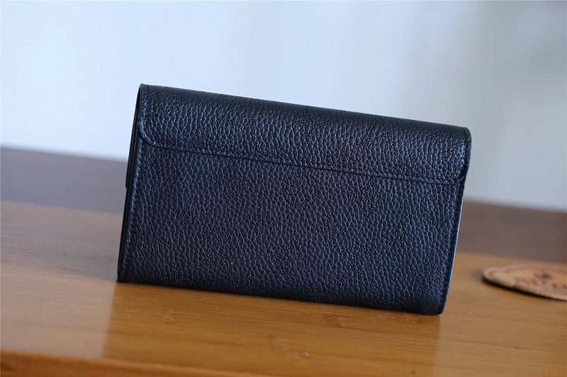 Franco Shops - Louis Vuittons  - 9352