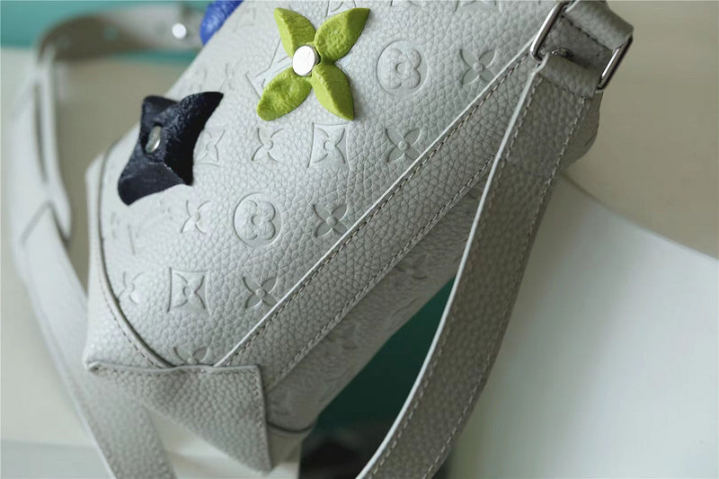 Franco Shops - Louis Vuittons  - 10001