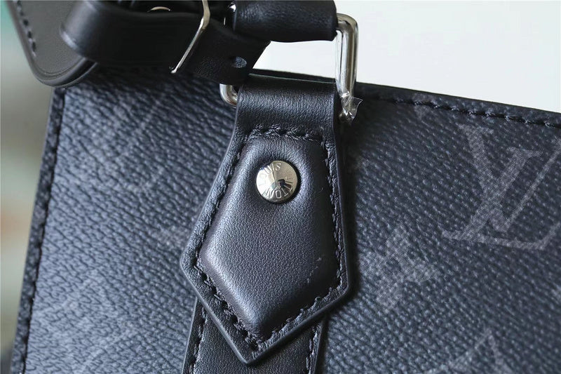 Franco Shops - Louis Vuittons  - 10025