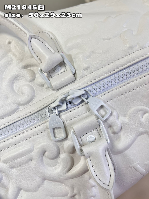 Franco Shops - Louis Vuittons  - 15372