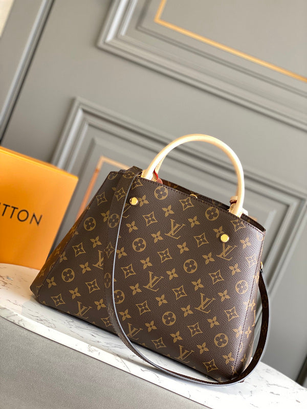 Franco Shops - Louis Vuittons  - 15420