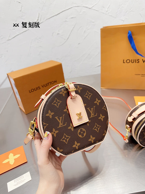 Franco Shops - Louis Vuittons  - 14917