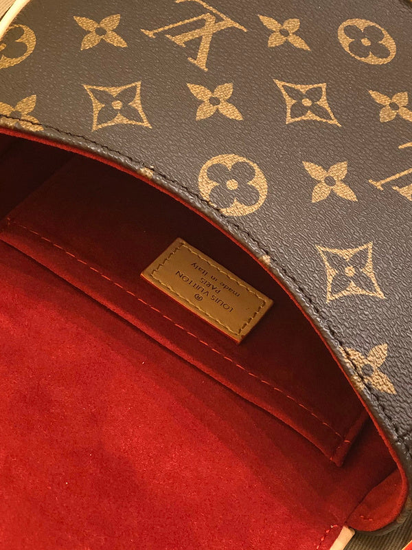 Franco Shops - Louis Vuittons  - 15549