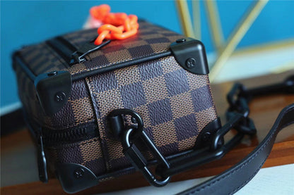 Franco Shops - Louis Vuittons  - 10174
