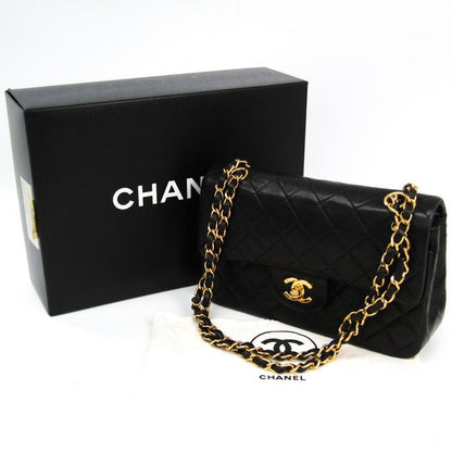 Chanel Black Elegant Handbag 63