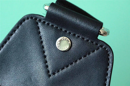 Franco Shops - Louis Vuittons  - 10222