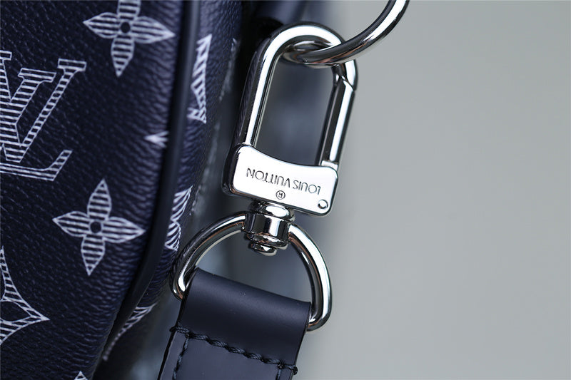 Franco Shops - Louis Vuittons  - 9464