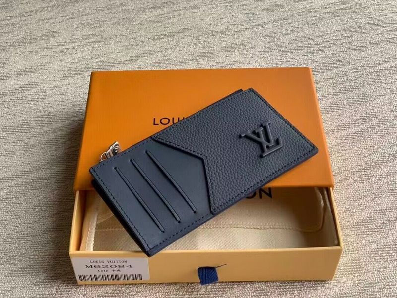 Franco Shops - Louis Vuittons  - 15678