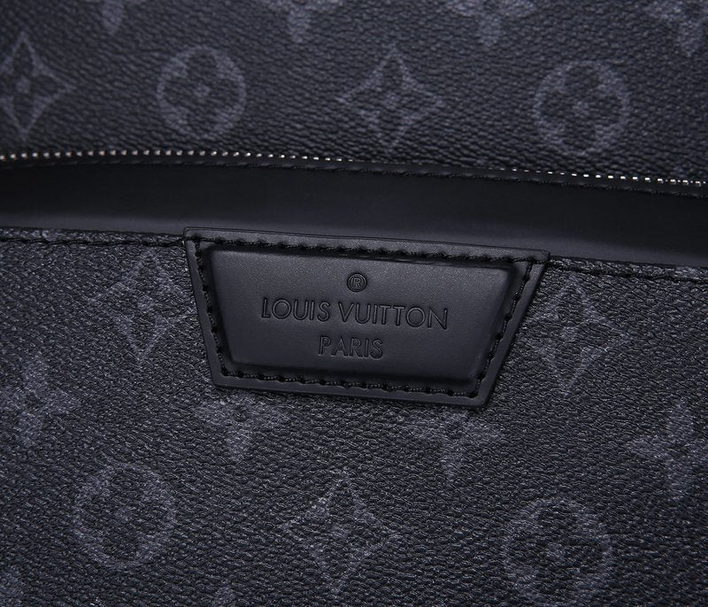 Franco Shops - Louis Vuittons  - 15517