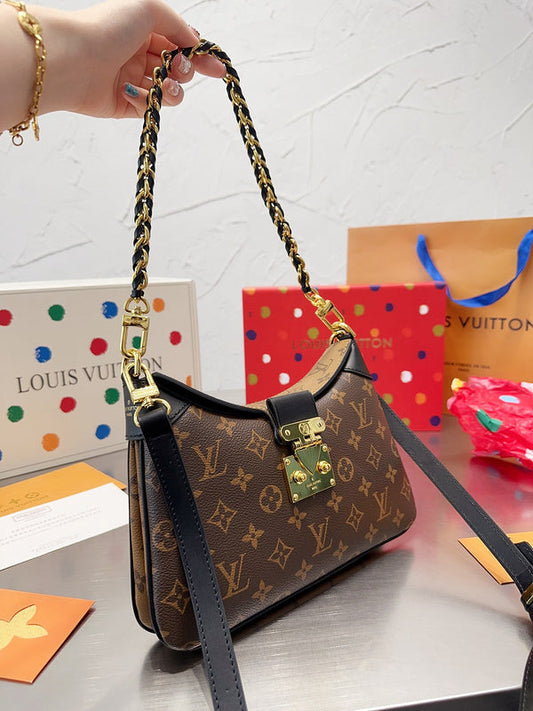 Franco Shops - Louis Vuittons  - 14949