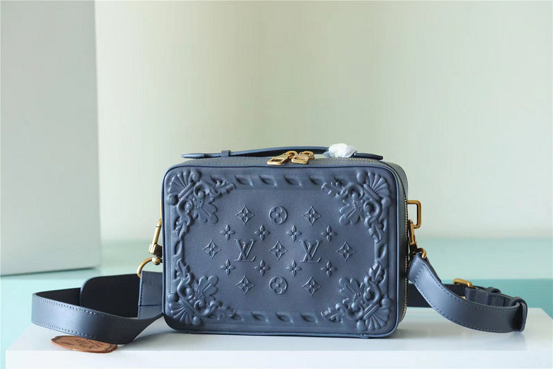 Franco Shops - Louis Vuittons  - 9937