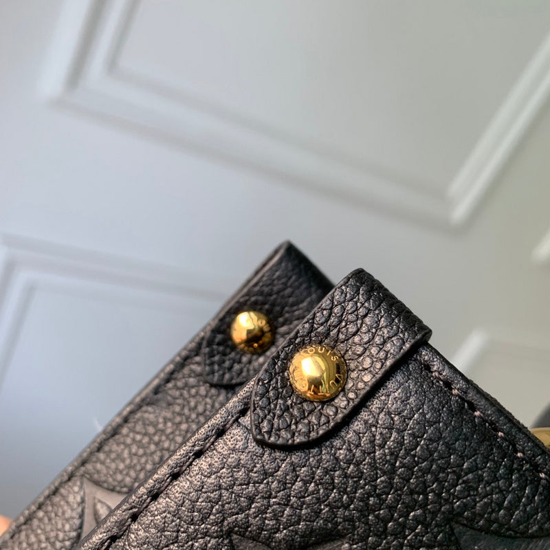 Franco Shops - Louis Vuittons  - 15308