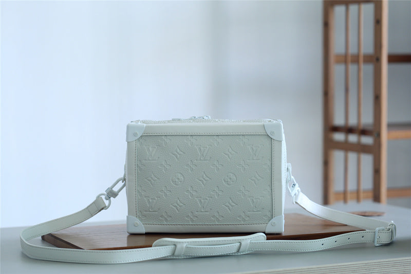 Franco Shops - Louis Vuittons  - 10185