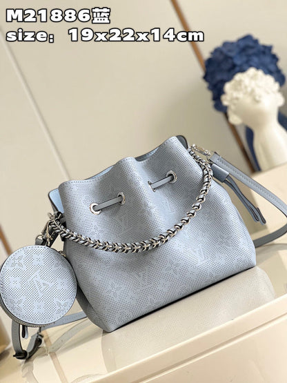 Franco Shops - Louis Vuittons  - 15775
