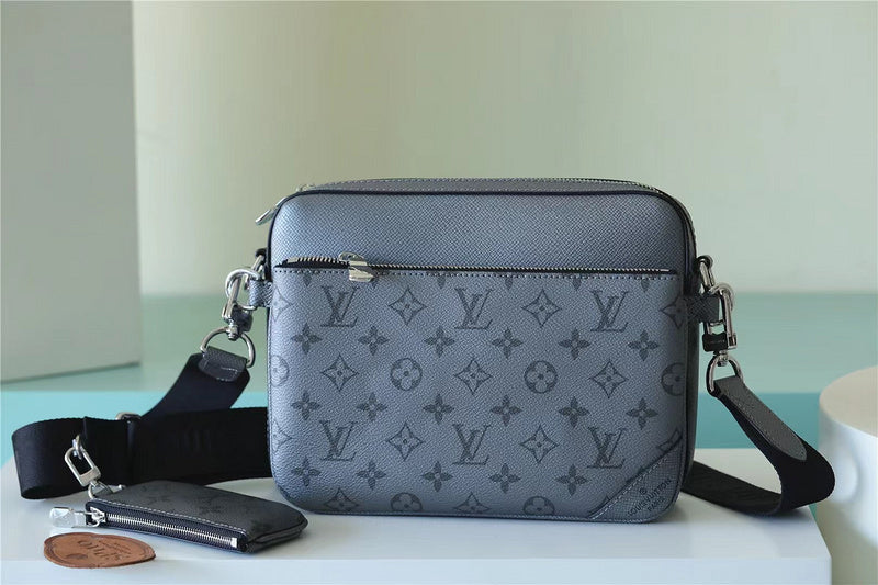 Franco Shops - Louis Vuittons  - 10047