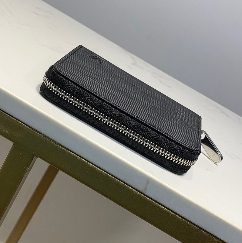 Franco Shops - Louis Vuittons  - 9282