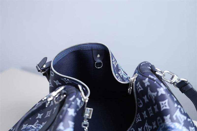 Franco Shops - Louis Vuittons  - 9464