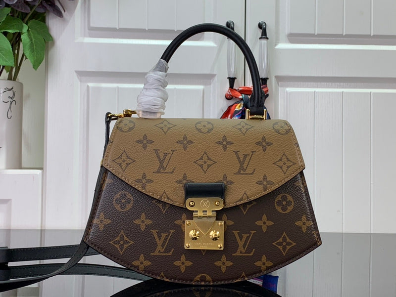 Franco Shops - Louis Vuittons  - 15745
