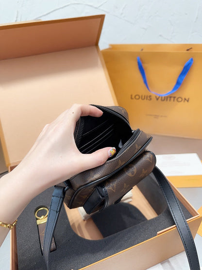 Franco Shops - Louis Vuittons  - 14883