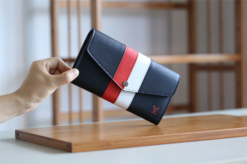 Franco Shops - Louis Vuittons  - 9373