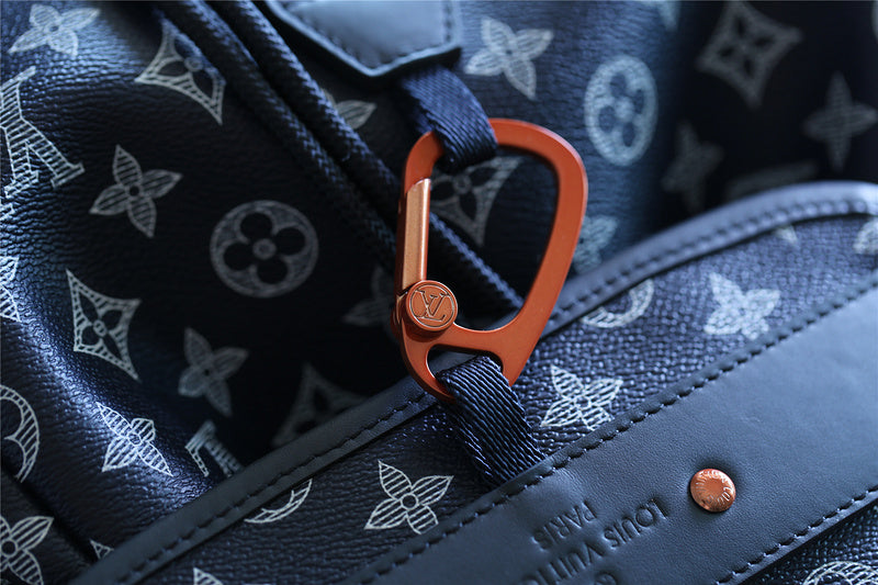 Franco Shops - Louis Vuittons  - 9778