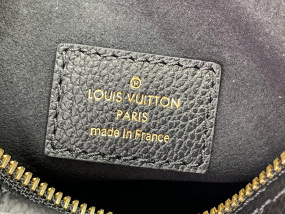 Franco Shops - Louis Vuittons  - 15245