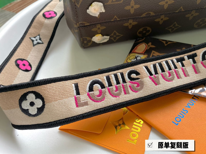 Franco Shops - Louis Vuittons  - 14915