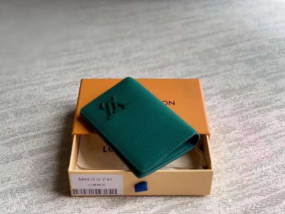 Franco Shops - Louis Vuittons  - 15281