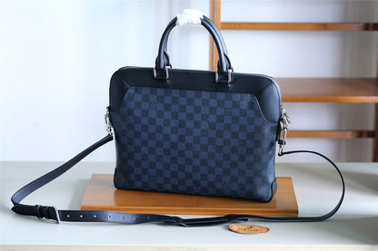 Franco Shops - Louis Vuittons  - 9880