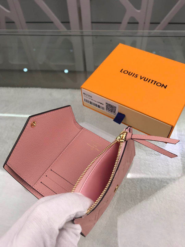 Franco Shops - Louis Vuittons  - 9153