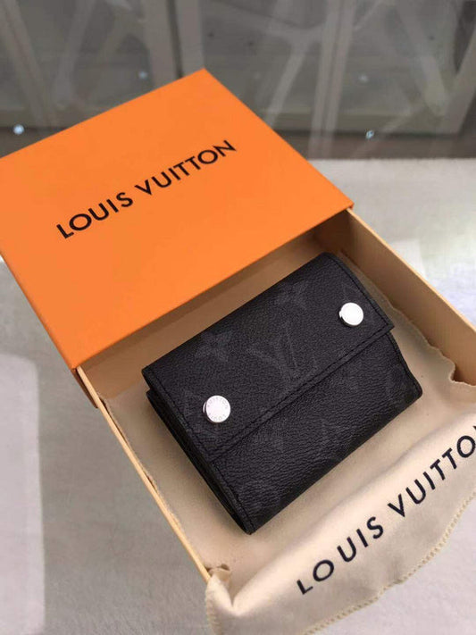 Franco Shops - Louis Vuittons  - 9193