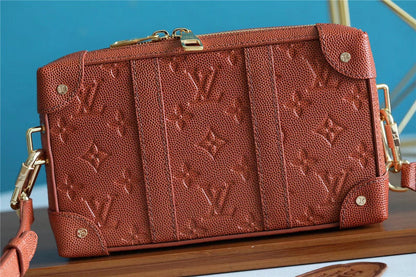 Franco Shops - Louis Vuittons  - 10171