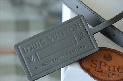 Franco Shops - Louis Vuittons  - 9967