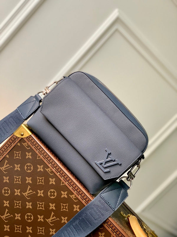 Franco Shops - Louis Vuittons  - 15325