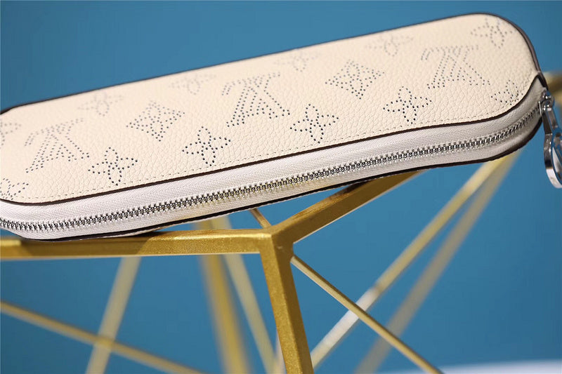 Franco Shops - Louis Vuittons  - 9227