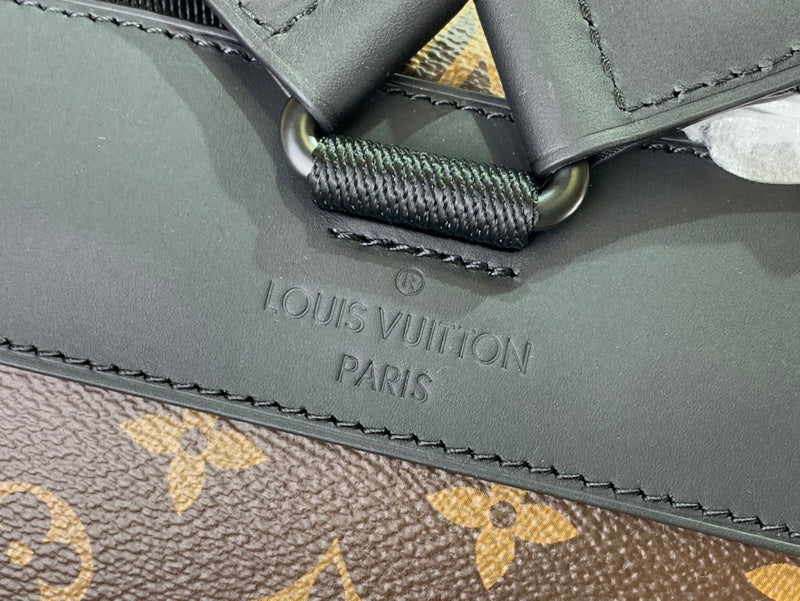 Franco Shops - Louis Vuittons  - 15229