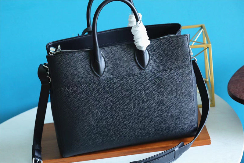 Franco Shops - Louis Vuittons  - 9804