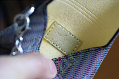 Franco Shops - Louis Vuittons  - 9337
