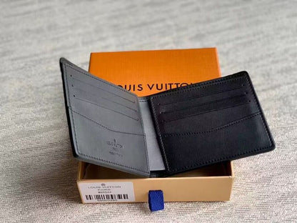Franco Shops - Louis Vuittons  - 15760