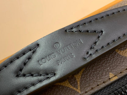 Franco Shops - Louis Vuittons  - 15200