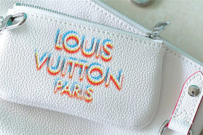 Franco Shops - Louis Vuittons  - 10057