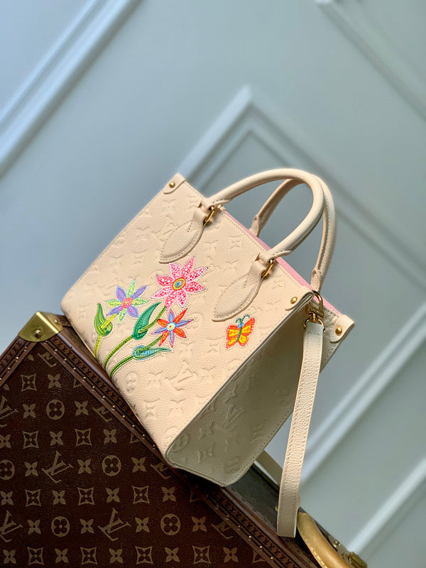 Franco Shops - Louis Vuittons  - 15324