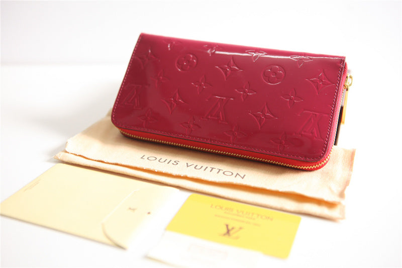 Franco Shops - Louis Vuittons  - 9294