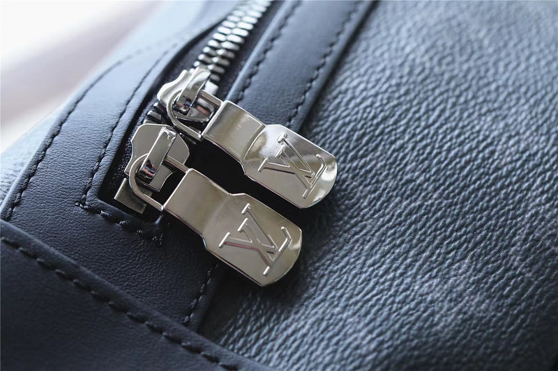 Franco Shops - Louis Vuittons  - 9567