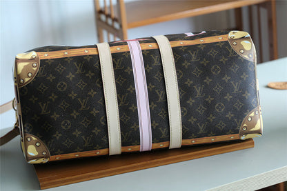 Franco Shops - Louis Vuittons  - 9439