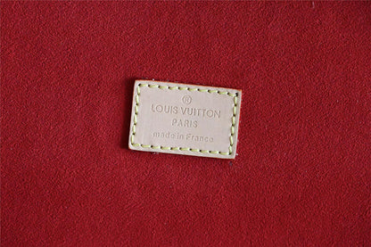 Franco Shops - Louis Vuittons  - 9514