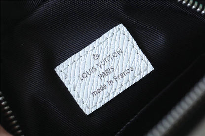 Franco Shops - Louis Vuittons  - 9897